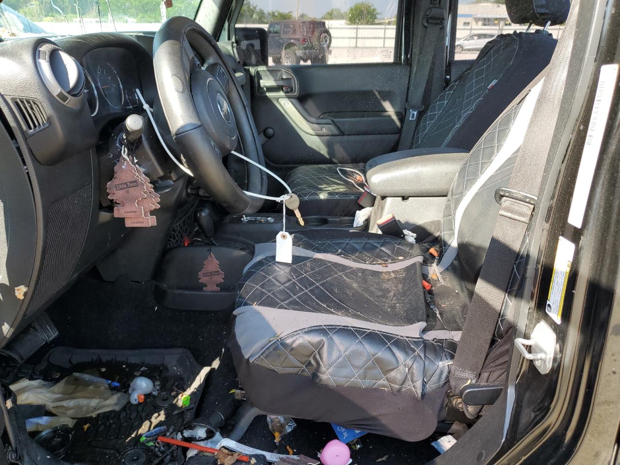 2016 Jeep Wrangler Unlimited Sport VIN: 1C4BJWDG6GL155614 Lot: 64238205