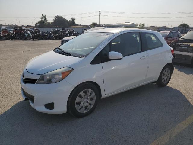  TOYOTA YARIS 2014 Biały
