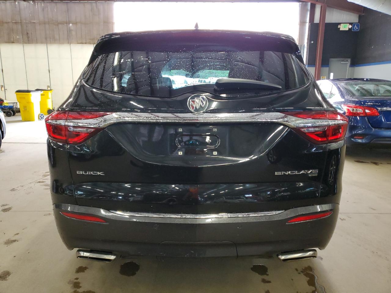2018 Buick Enclave Essence VIN: 5GAEVAKW1JJ212949 Lot: 67242565
