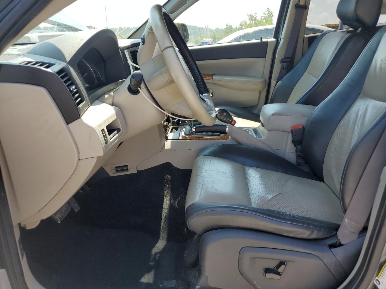 2008 Jeep Grand Cherokee Limited VIN: 1J8HR58218C189739 Lot: 65578735