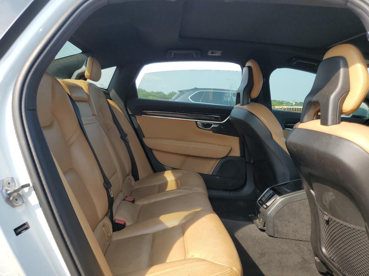 2018 Volvo S90 T5 Momentum VIN: LVY982AK6JP028981 Lot: 66656965