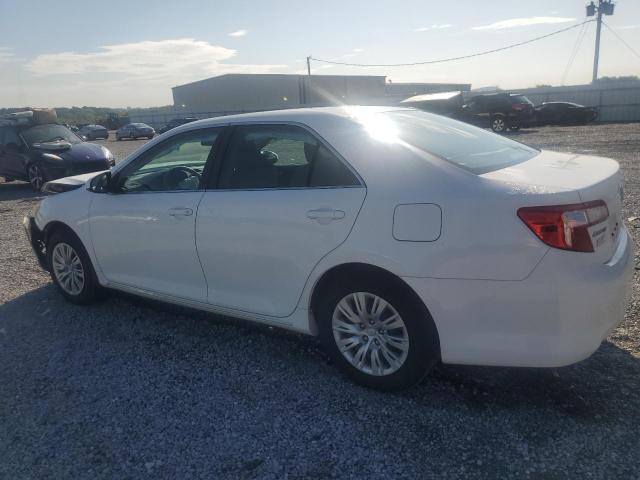  TOYOTA CAMRY 2014 White