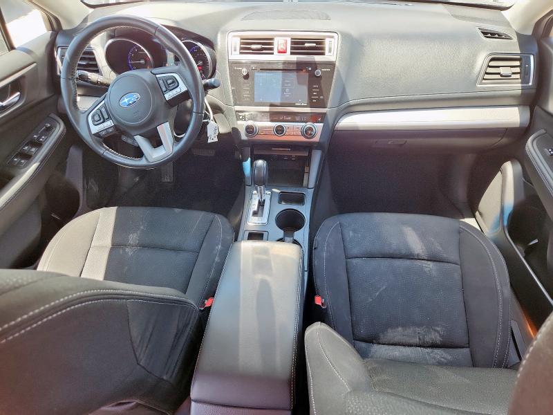  SUBARU LEGACY 2017 White