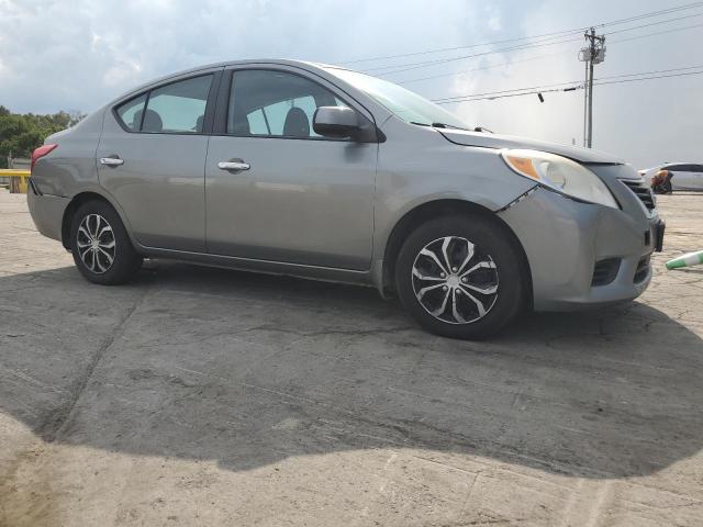  NISSAN VERSA 2012 Srebrny