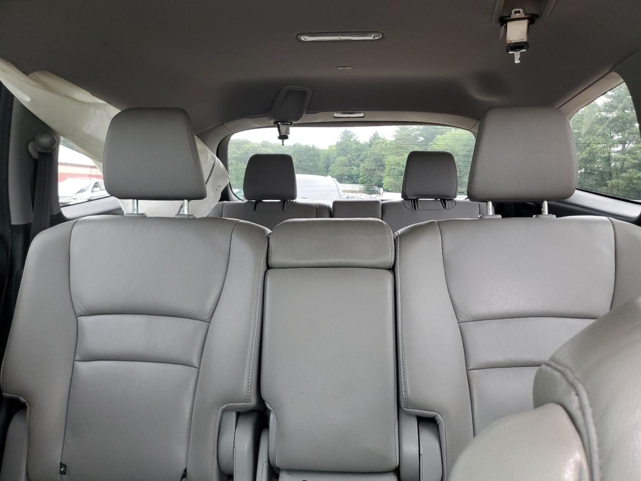 2017 Honda Pilot Exln VIN: 5FNYF6H75HB013524 Lot: 63943065