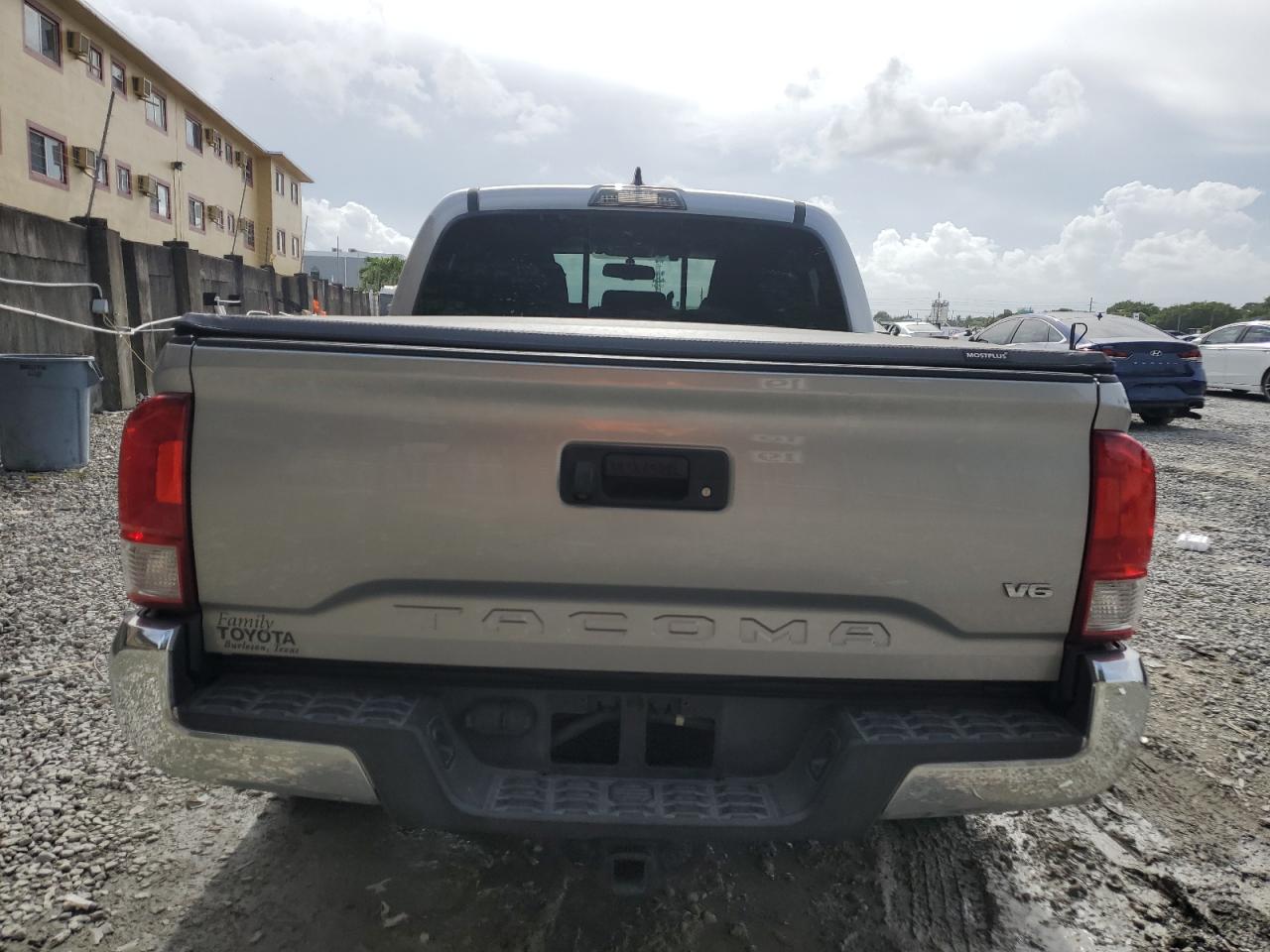 2017 Toyota Tacoma Double Cab VIN: 5TFCZ5ANXHX066603 Lot: 65309055