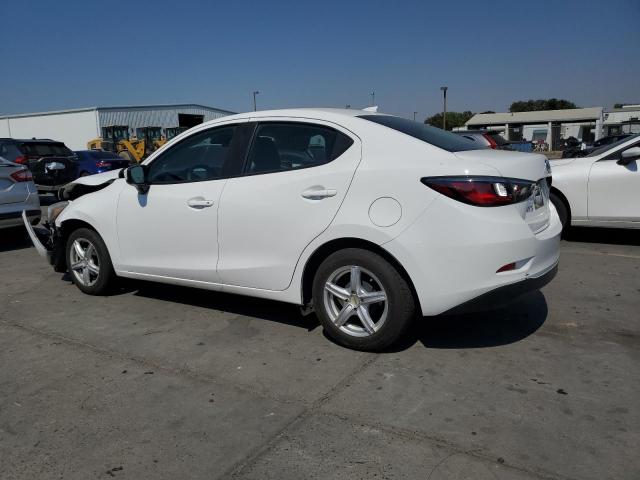  TOYOTA YARIS 2019 Biały