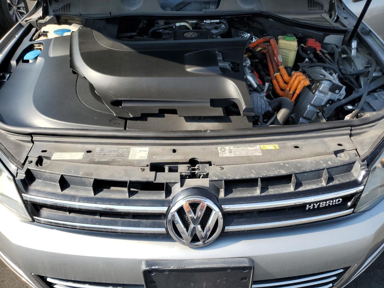 2011 Volkswagen Touareg Hybrid VIN: WVGFG9BPXBD004780 Lot: 64744175