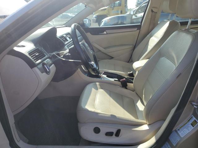  VOLKSWAGEN PASSAT 2015 Złoty