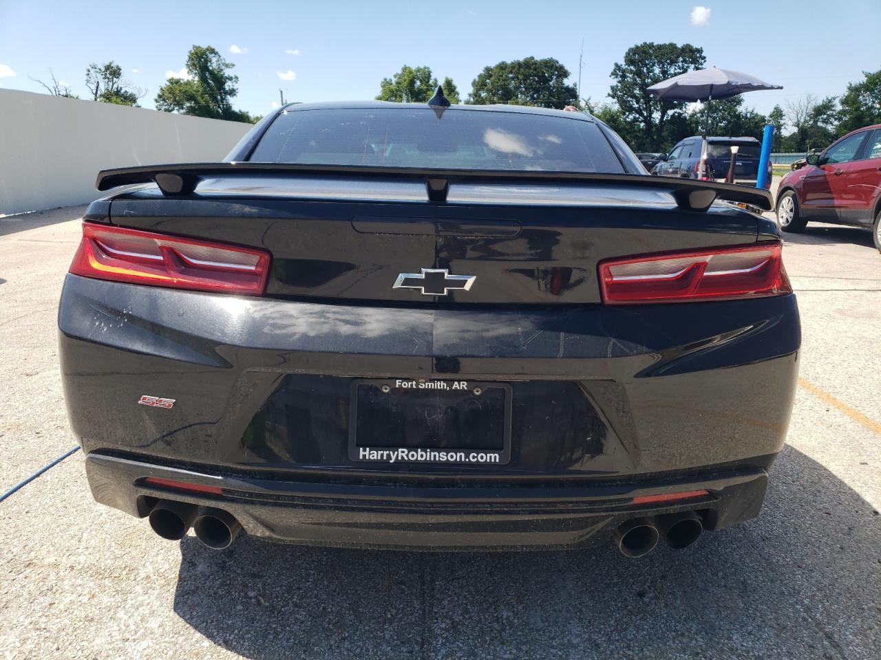 2018 Chevrolet Camaro Ss VIN: 1G1FF1R77J0170672 Lot: 64090125