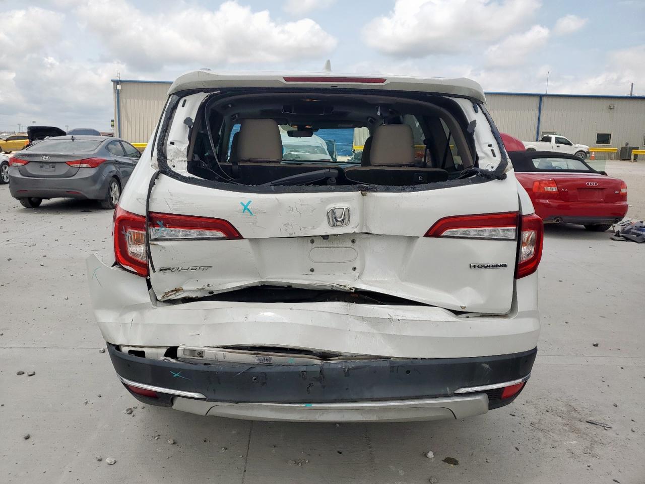 2021 Honda Pilot Touring VIN: 5FNYF5H63MB017521 Lot: 64425425
