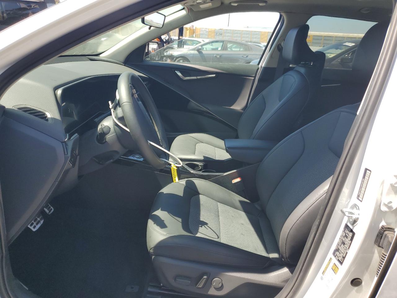 2024 Kia Niro Ex VIN: KNDCR3LE3R5185785 Lot: 63195635