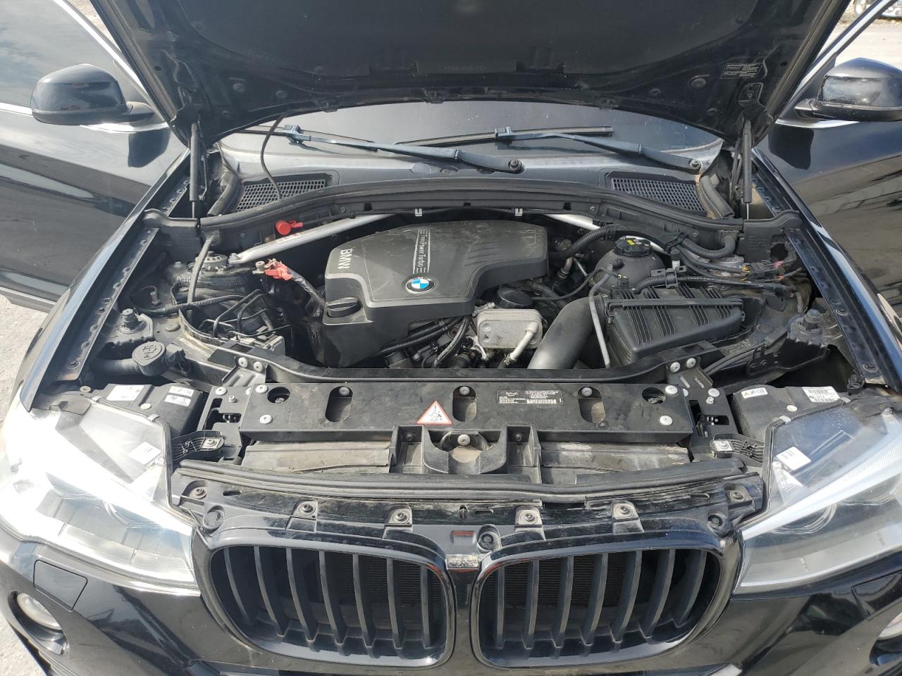 2015 BMW X4 xDrive28I VIN: 5UXXW3C51F0F88944 Lot: 63713785