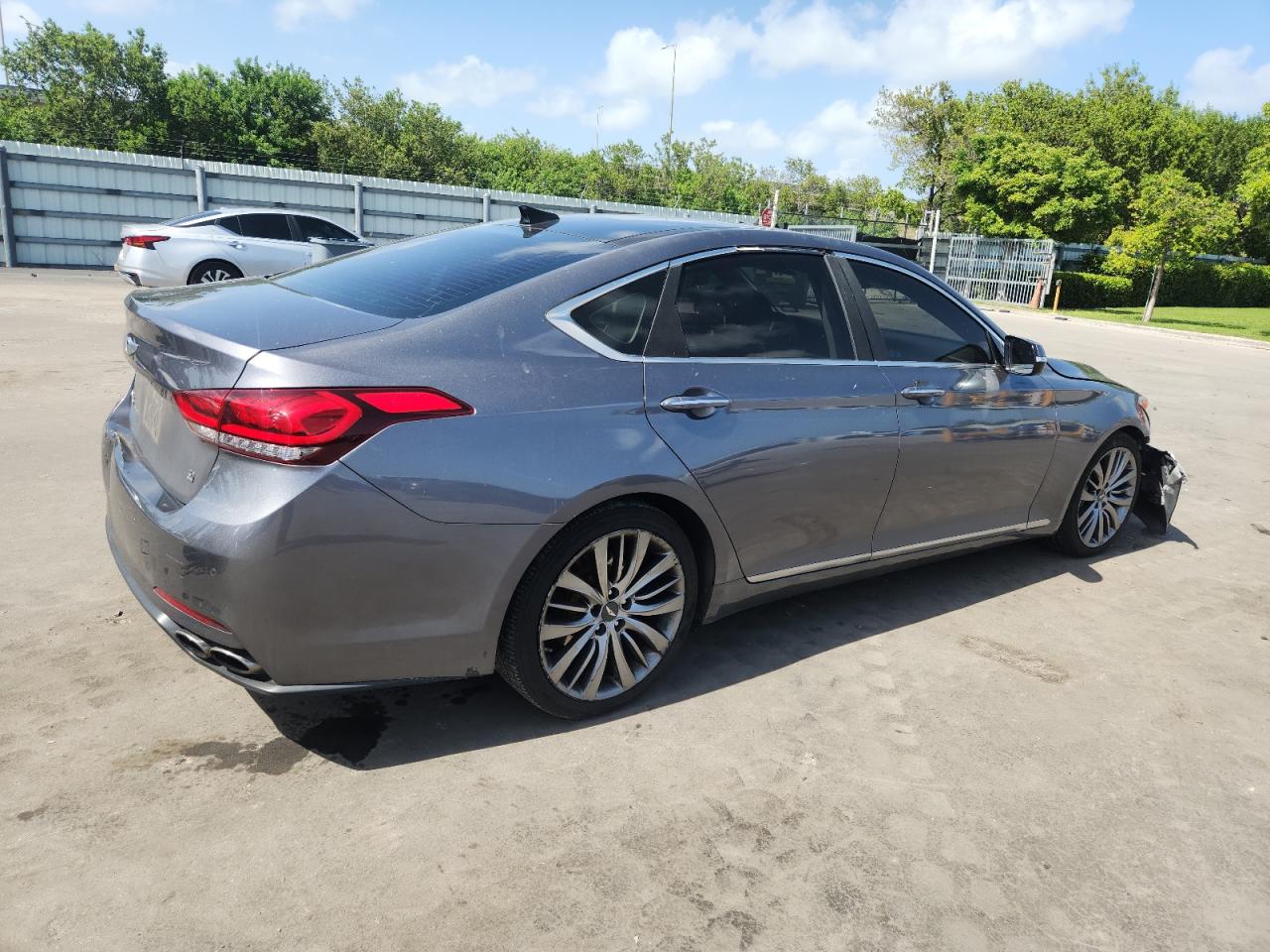 2015 Hyundai Genesis 5.0L VIN: KMHGN4JF9FU072354 Lot: 66571425