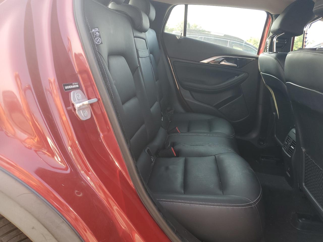QX30 QX30