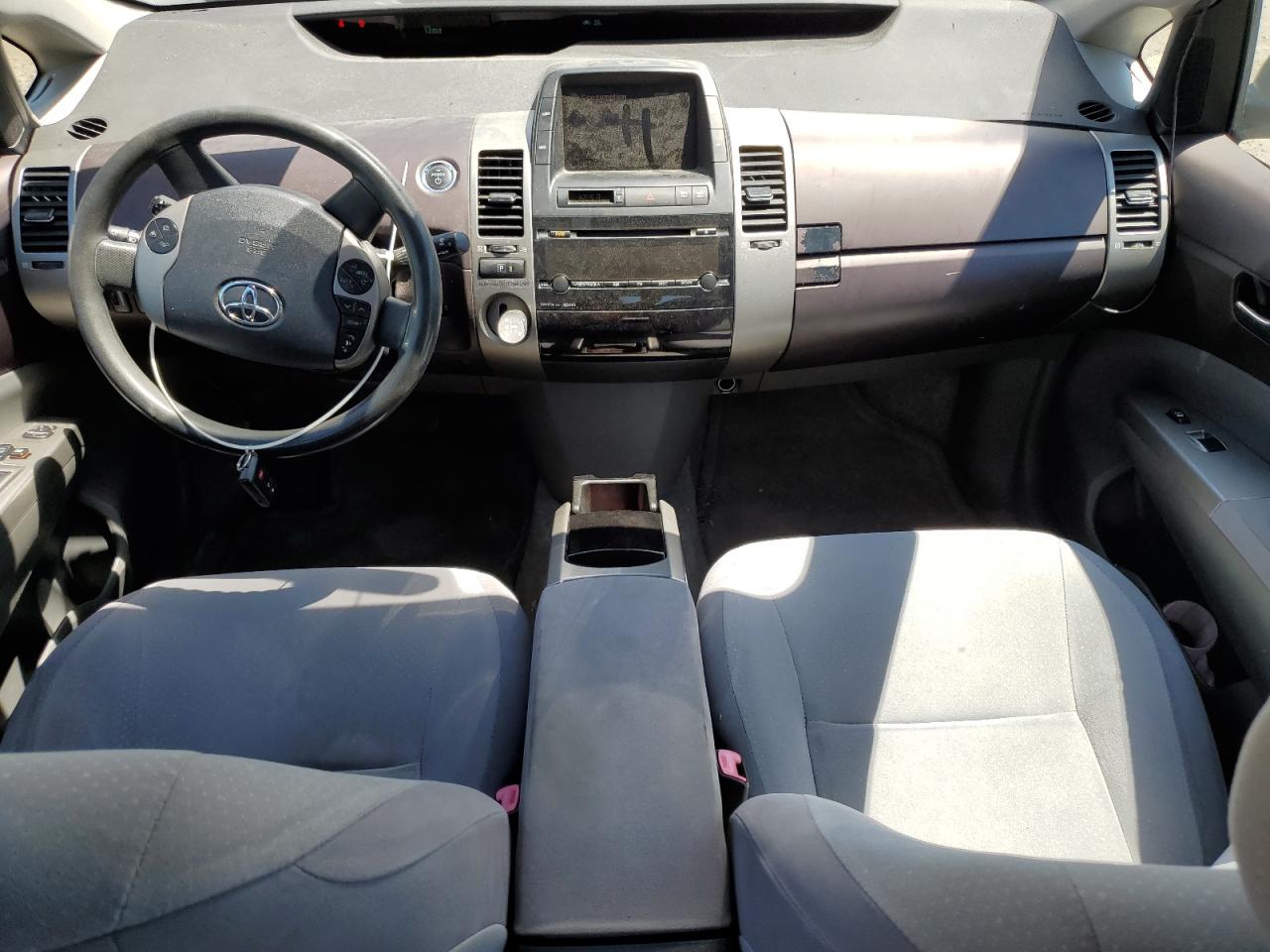 2005 Toyota Prius VIN: JTDKB20U453017973 Lot: 64851385
