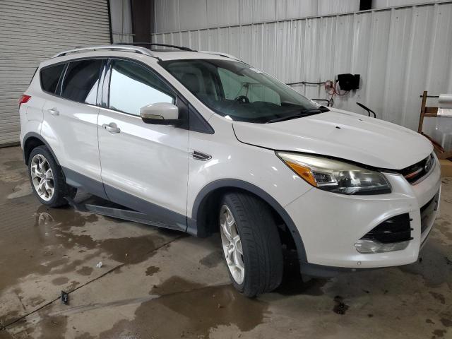 Паркетники FORD ESCAPE 2013 Белы