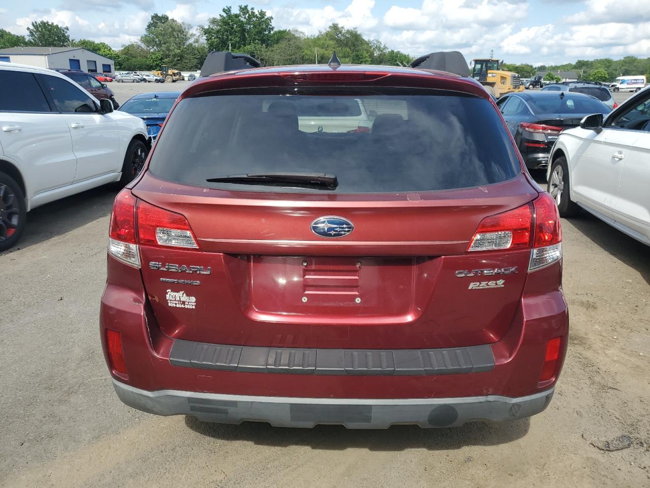 2011 Subaru Outback 2.5I Limited VIN: 4S4BRBLC4B3350910 Lot: 64719055
