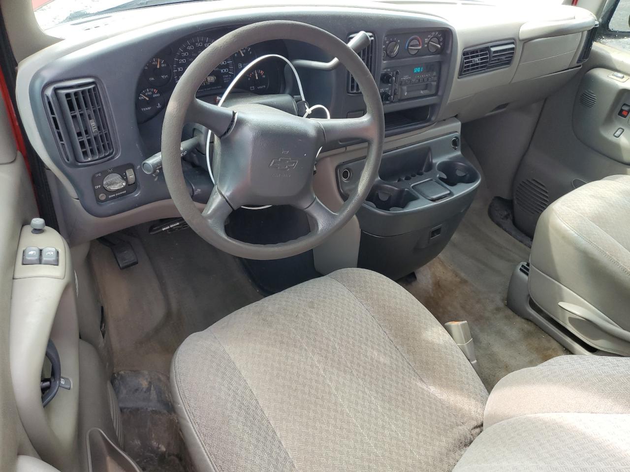 2000 Chevrolet Express G3500 VIN: 1GAHG39R6Y1208142 Lot: 62944815