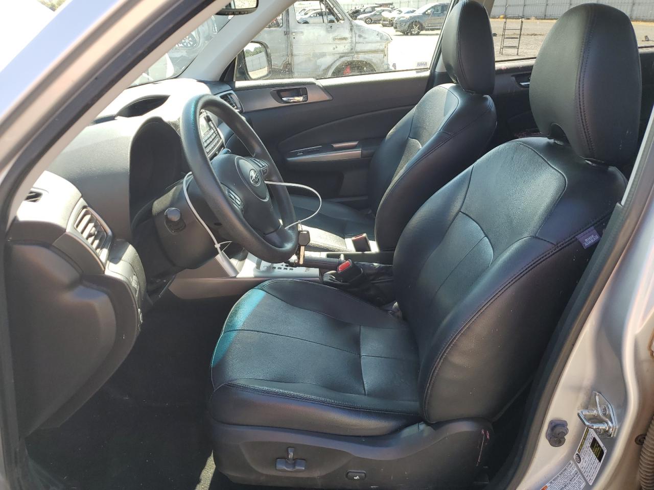2011 Subaru Forester 2.5X Premium VIN: JF2SHADC3BH758190 Lot: 65018135