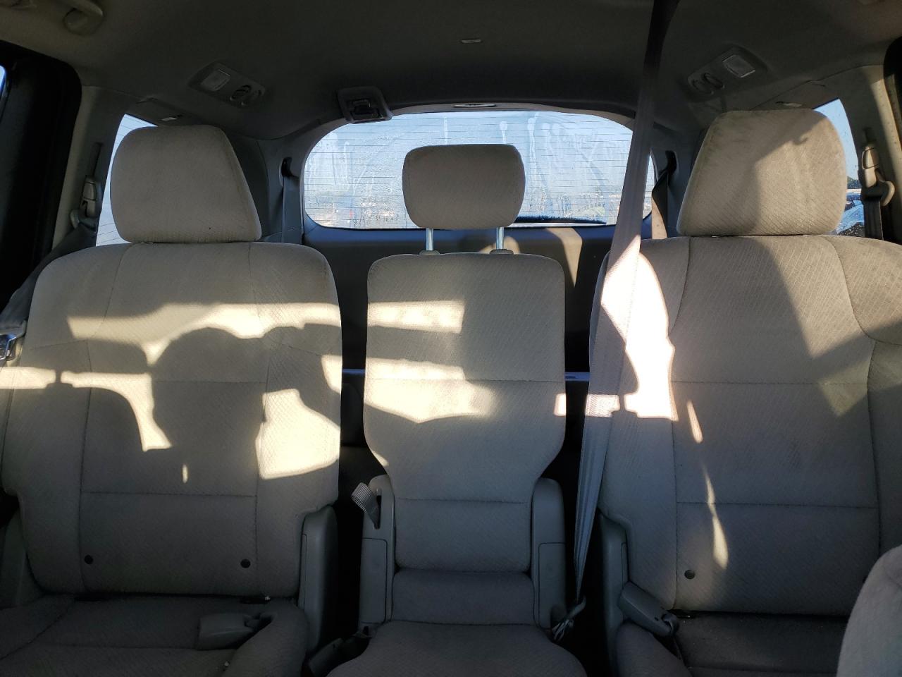 2016 Honda Odyssey Se VIN: 5FNRL5H30GB085587 Lot: 62568785