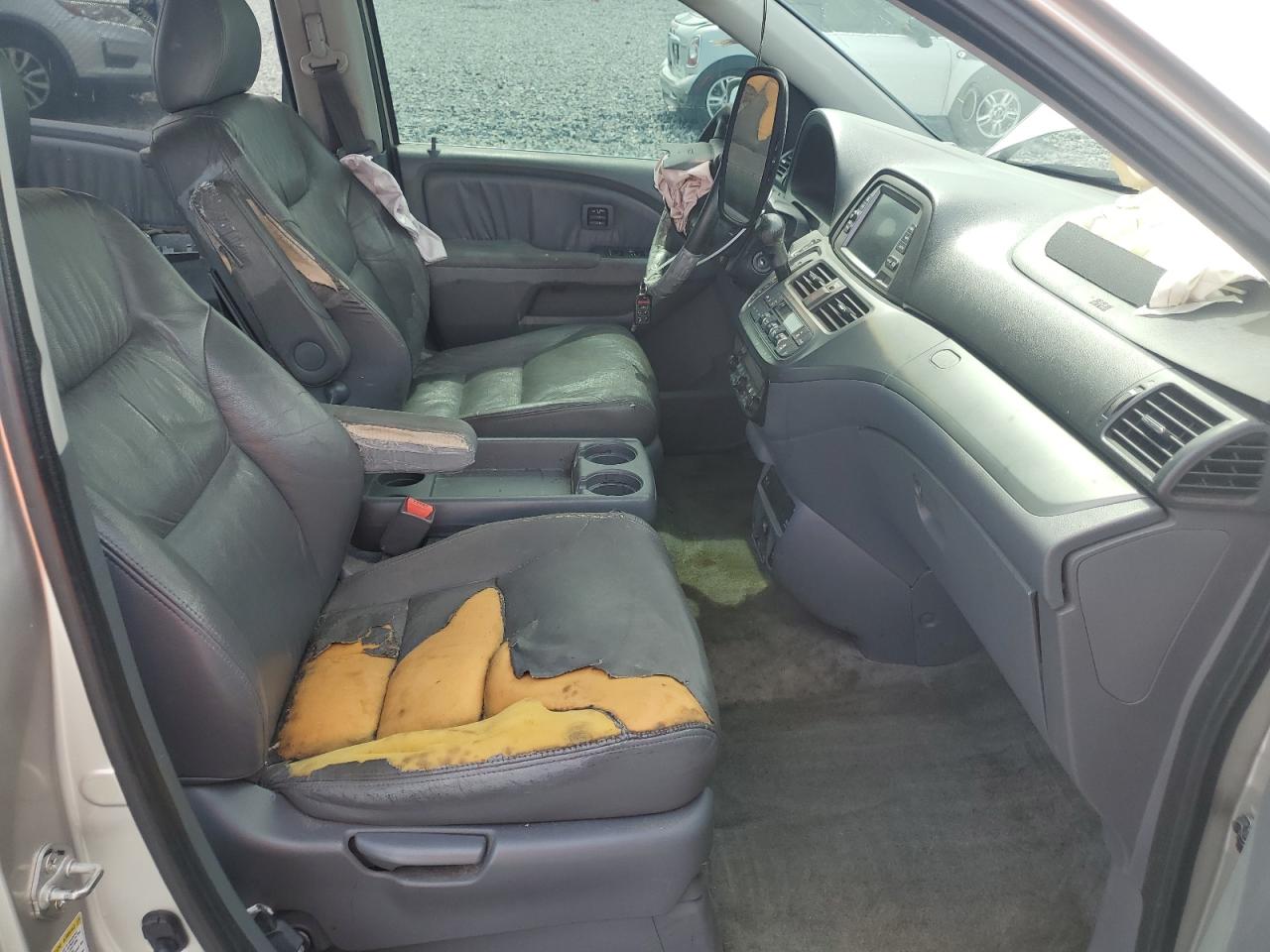 2007 Honda Odyssey Touring VIN: 5FNRL38817B104583 Lot: 65209915
