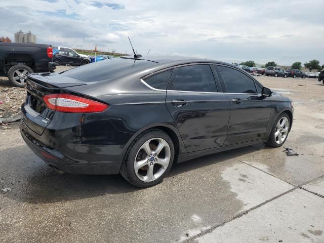Sedans FORD FUSION 2015 Czarny