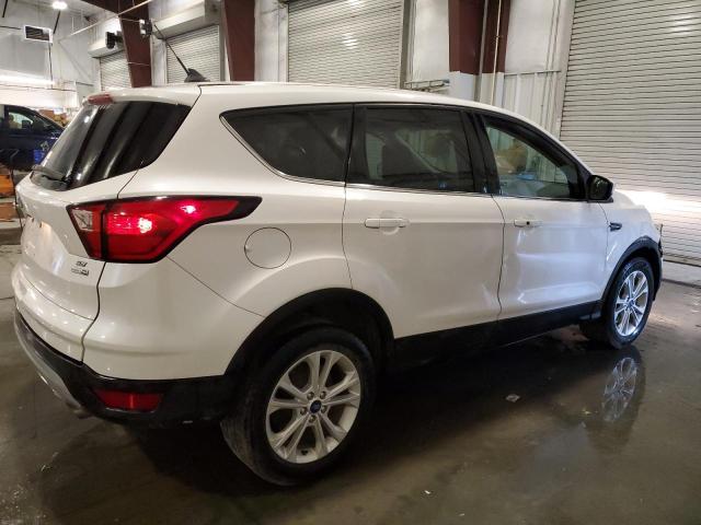  FORD ESCAPE 2019 Biały