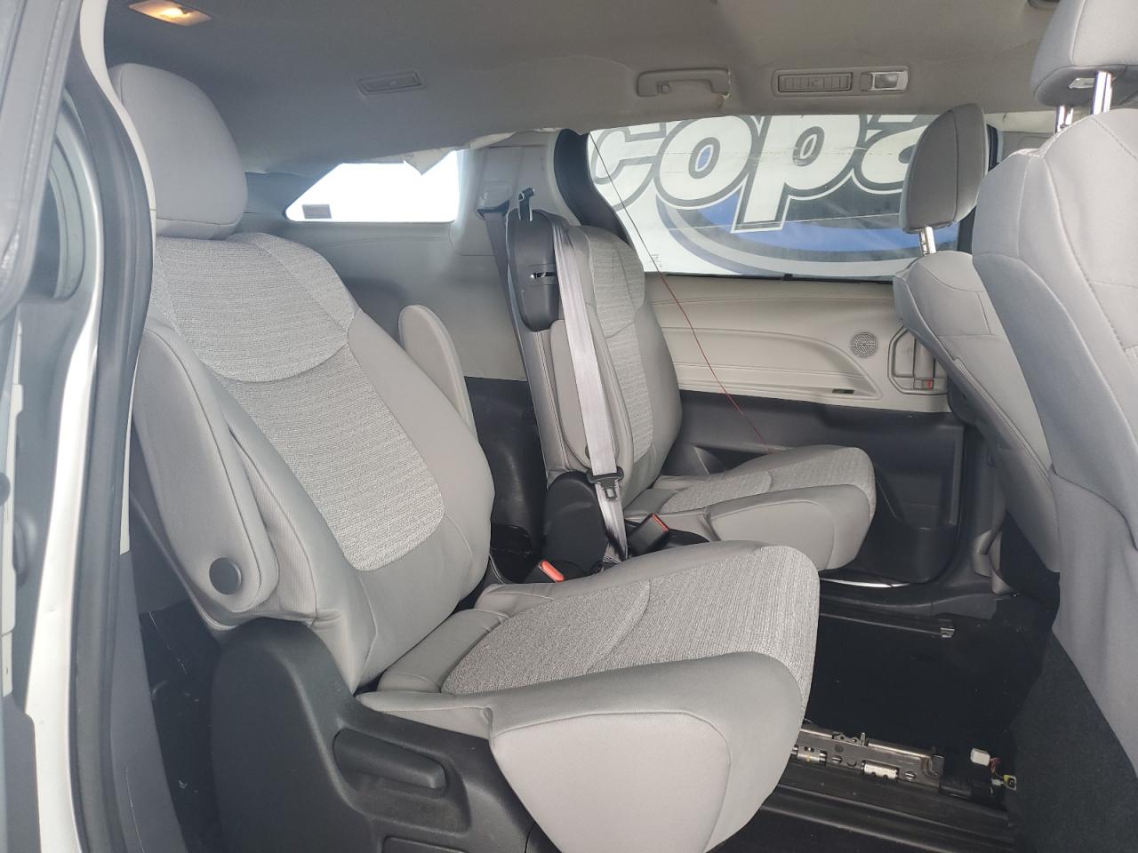 2022 Toyota Sienna Le VIN: 5TDBRKEC3NS132929 Lot: 63607115