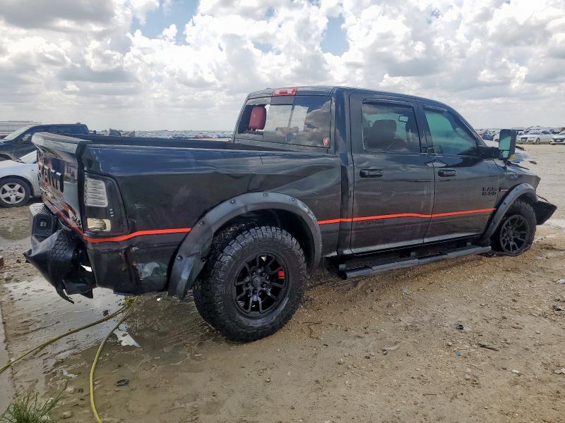  RAM 1500 2016 Czarny