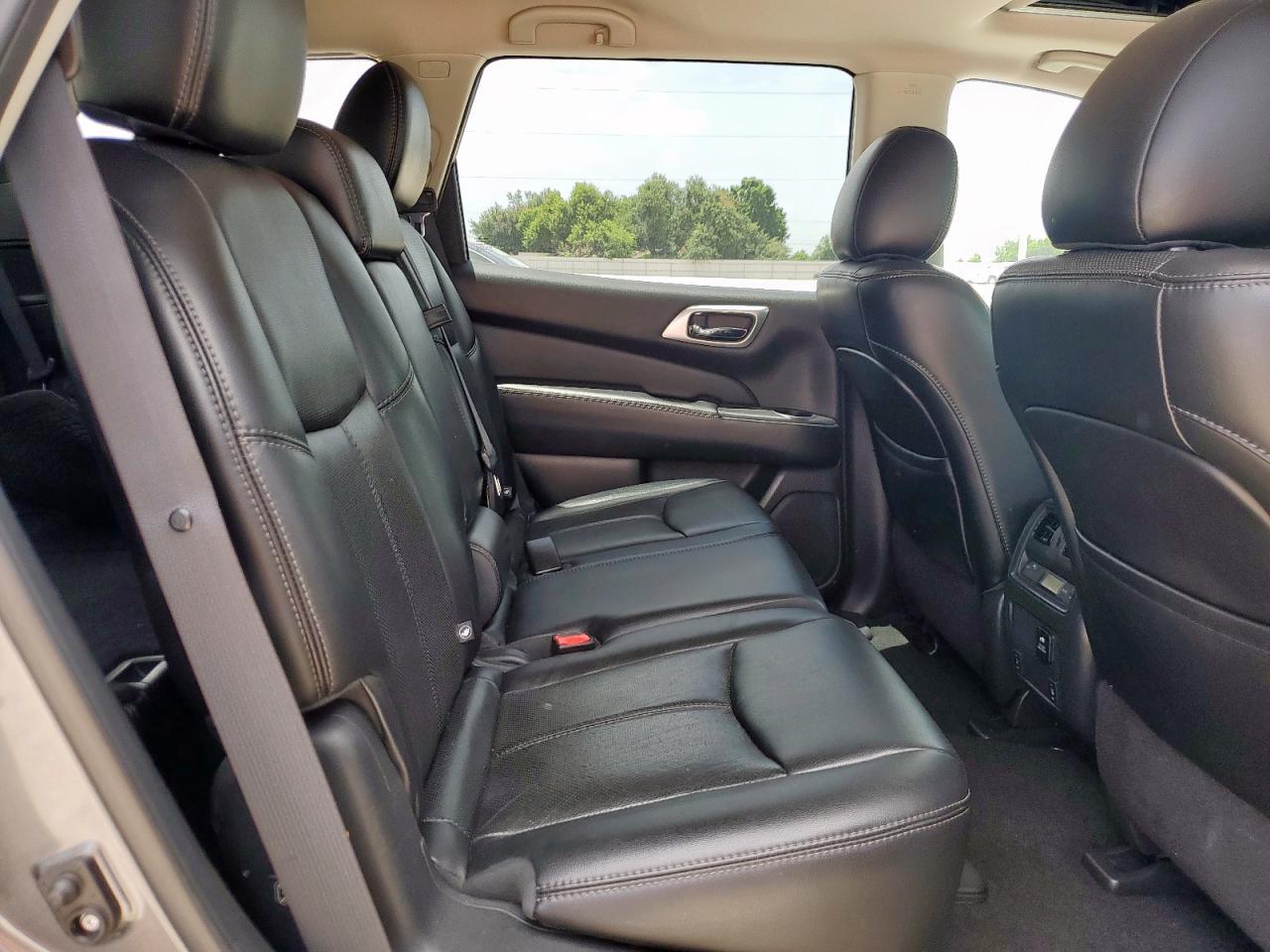 2015 Nissan Pathfinder S VIN: 5N1AR2MN1FC703363 Lot: 63371315