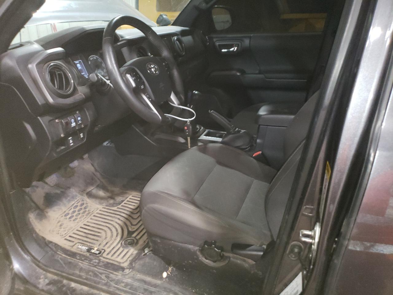 2017 Toyota Tacoma Access Cab VIN: 5TFSZ5AN2HX052190 Lot: 63714675