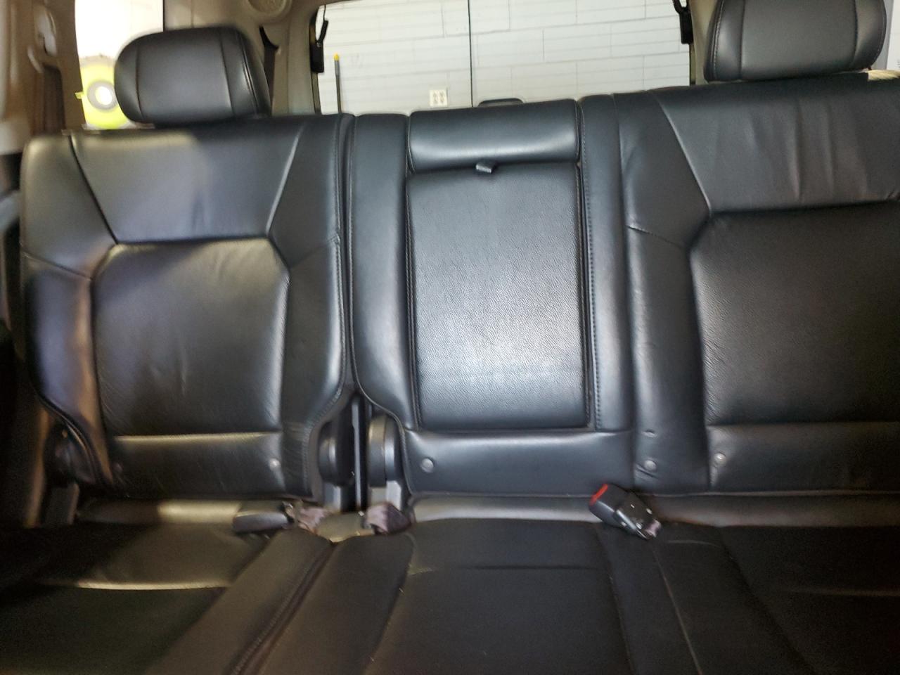 2010 Honda Pilot Touring VIN: 5FNYF4H91AB033815 Lot: 65589255