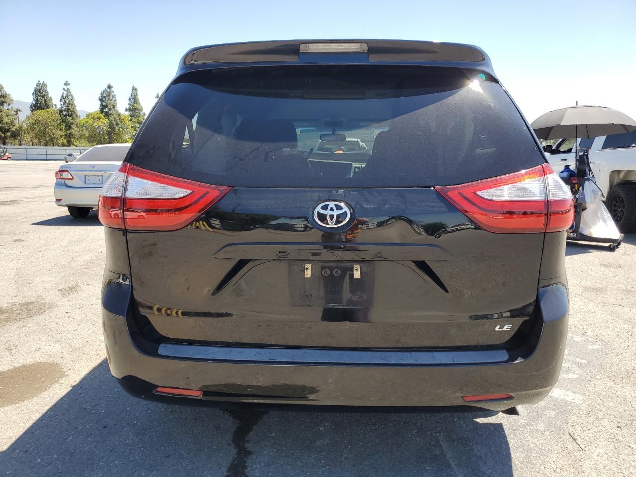 2016 Toyota Sienna Le VIN: 5TDKK3DC4GS702905 Lot: 64220785