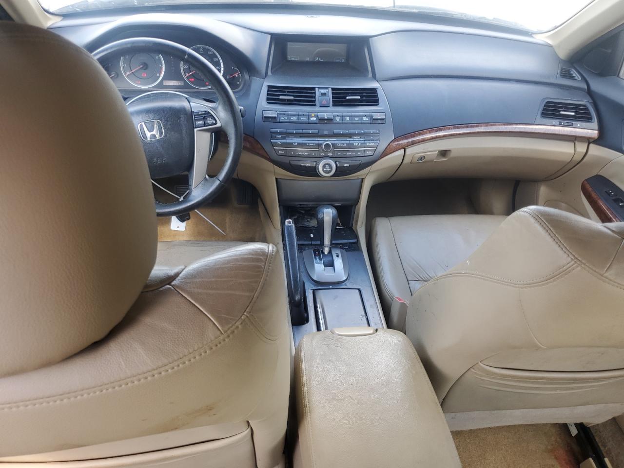 2011 Honda Accord Exl VIN: 1HGCP2F84BA066826 Lot: 64988805