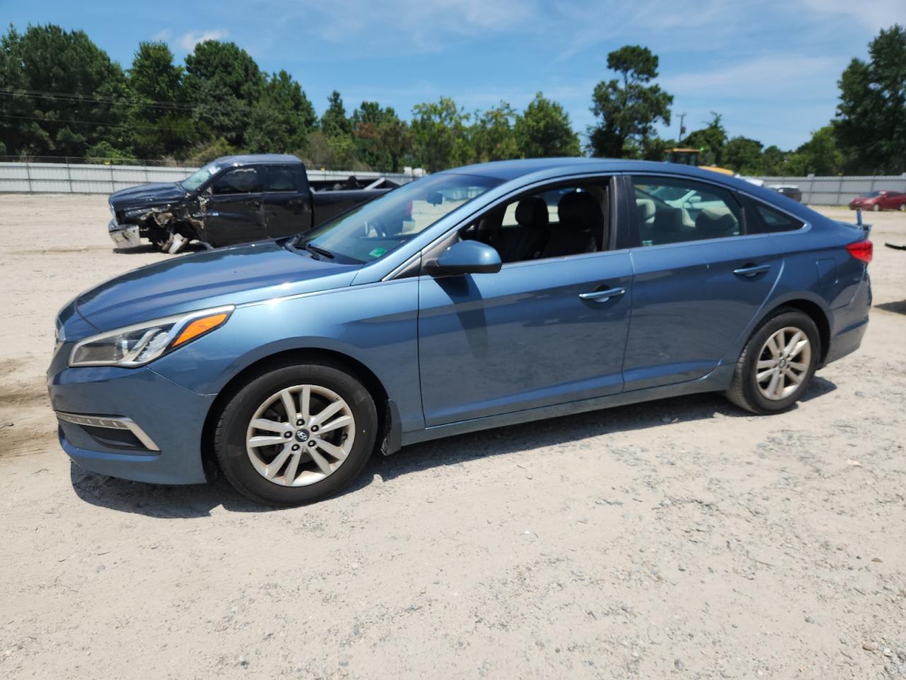 5npe24af5fh206968 5NPE24AF5FH206968 2015 Hyundai Sonata Se
