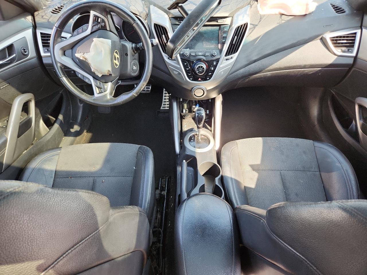 2016 Hyundai Veloster VIN: KMHTC6AD8GU295016 Lot: 63411765