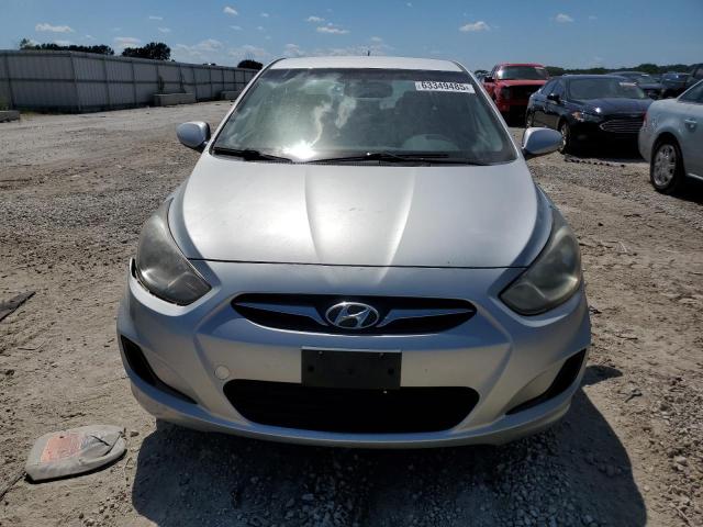  HYUNDAI ACCENT 2013 Srebrny