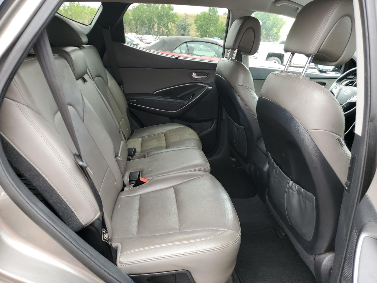 5NMZU3LB4HH000704 2017 Hyundai Santa Fe Sport