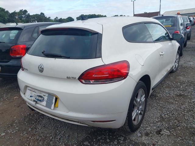 2010 VOLKSWAGEN SCIROCCO G