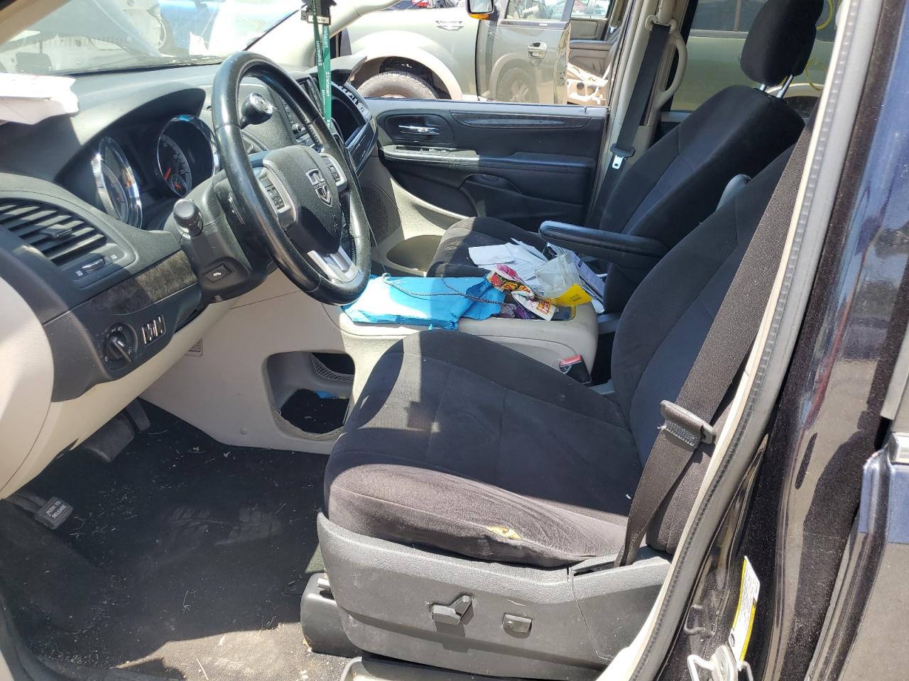 2011 Dodge Grand Caravan Crew VIN: 2D4RN5DG0BR660970 Lot: 66233355