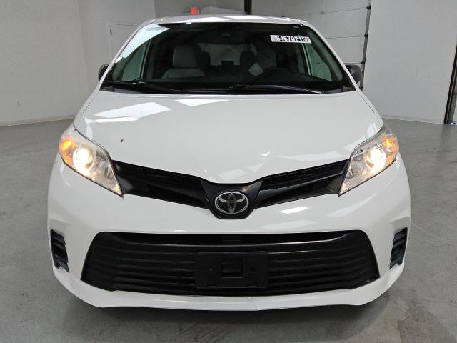  TOYOTA SIENNA 2020 Белы