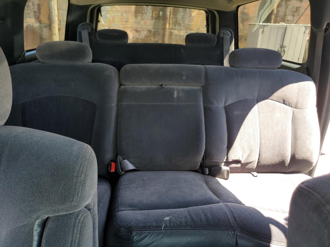 2002 Chevrolet Suburban C1500 VIN: 1GNEC16T32J322088 Lot: 63978685