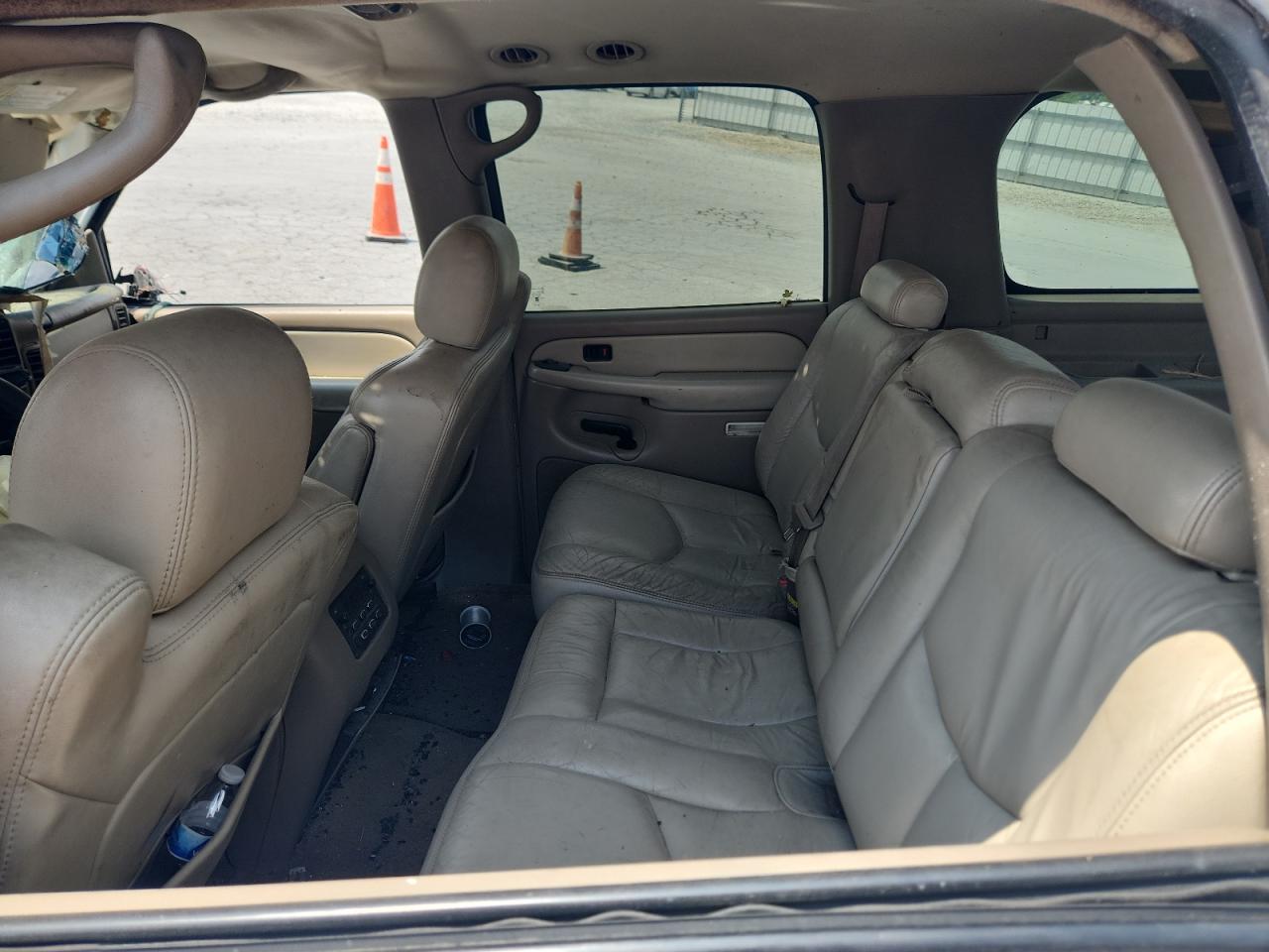 2003 Chevrolet Suburban C1500 VIN: 3GNEC16Z43G328490 Lot: 66633665