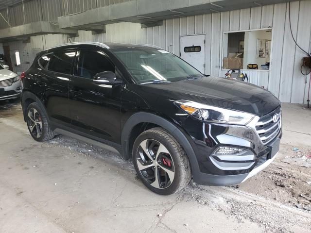 Parquets HYUNDAI TUCSON 2017 Czarny