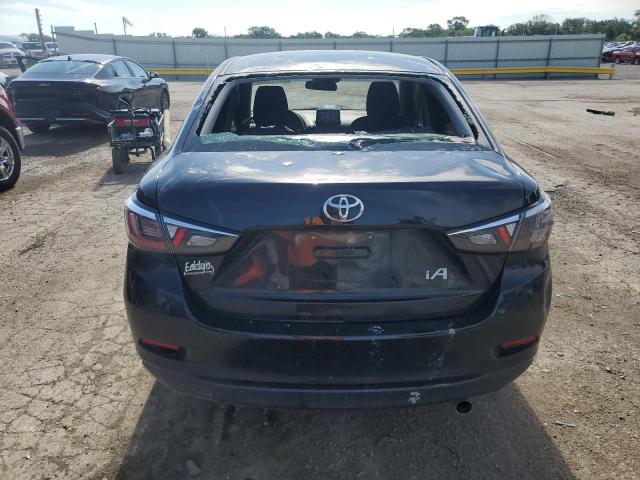  TOYOTA YARIS 2018 Czarny