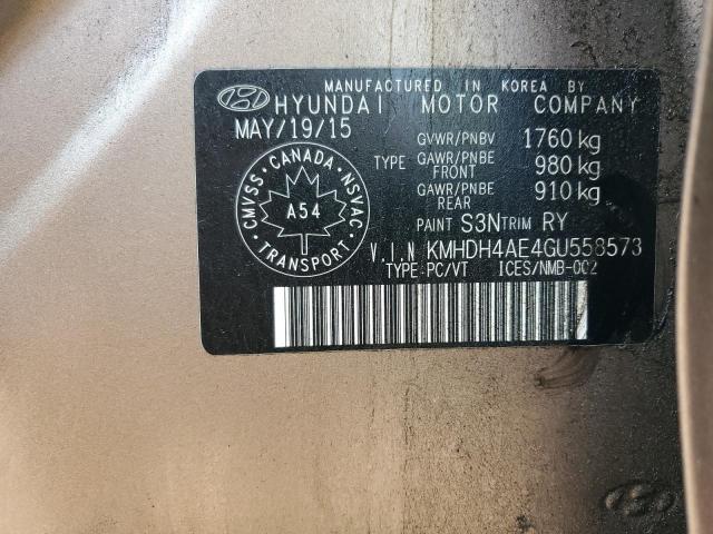 2016 HYUNDAI ELANTRA SE  