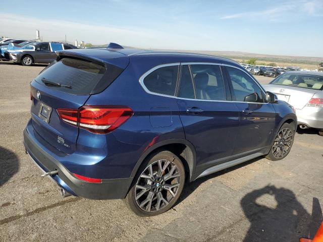  BMW X1 2021 Синий