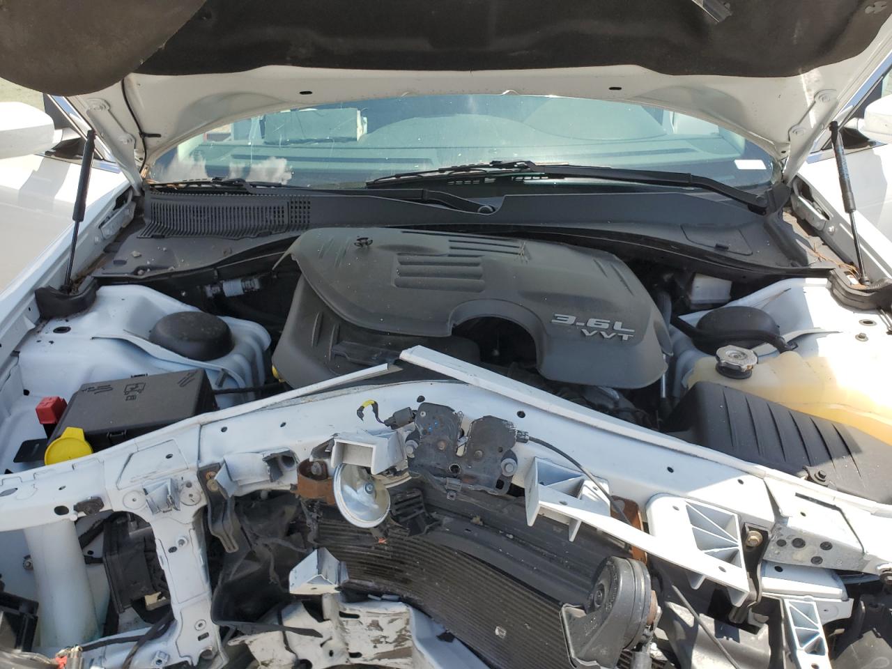 2020 Chrysler 300 Touring VIN: 2C3CCAAG8LH250158 Lot: 64755645