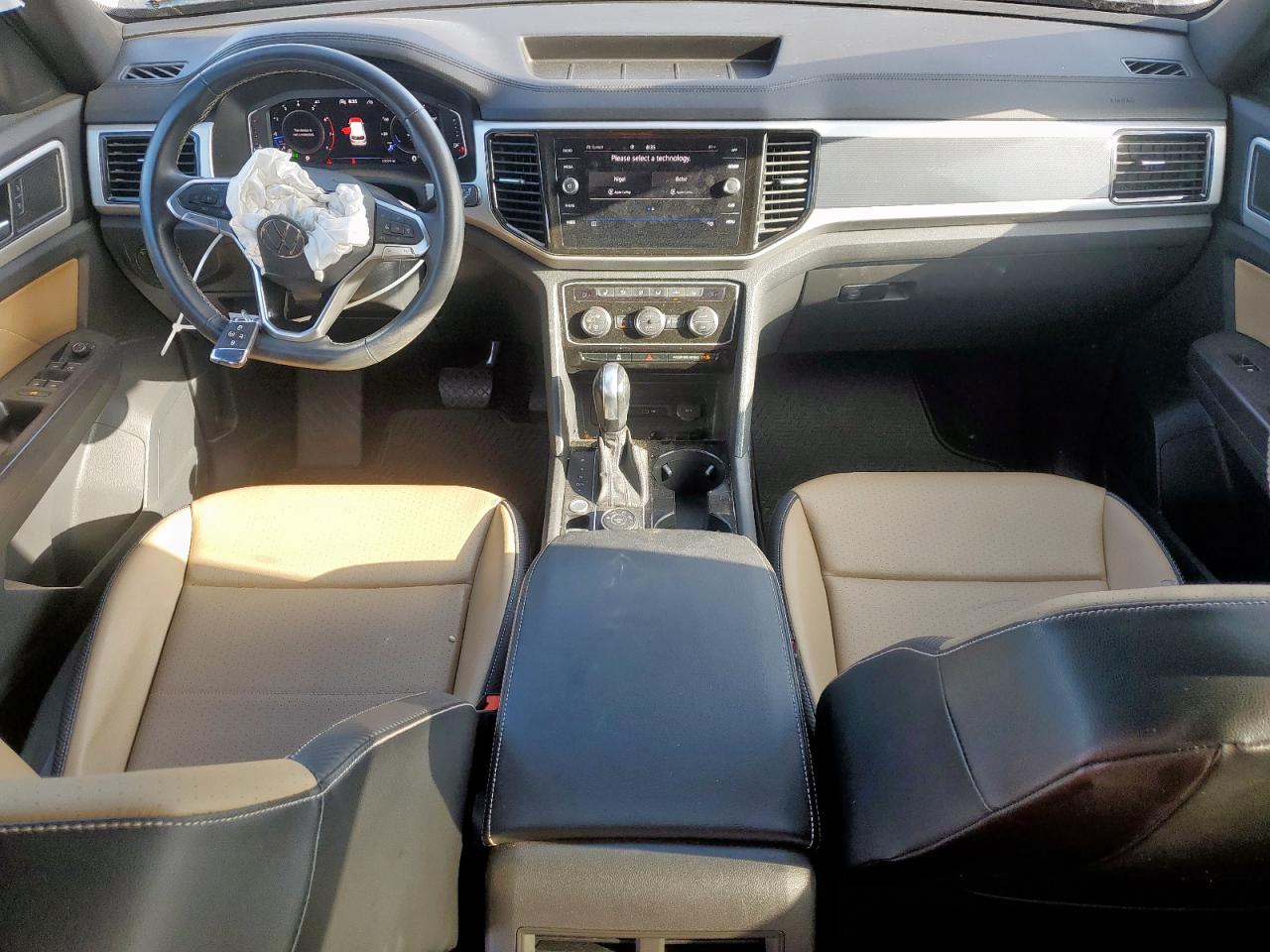 1v2he2ca2nc223228 1V2HE2CA2NC223228 2022 Volkswagen Atlas Cross Sport Se